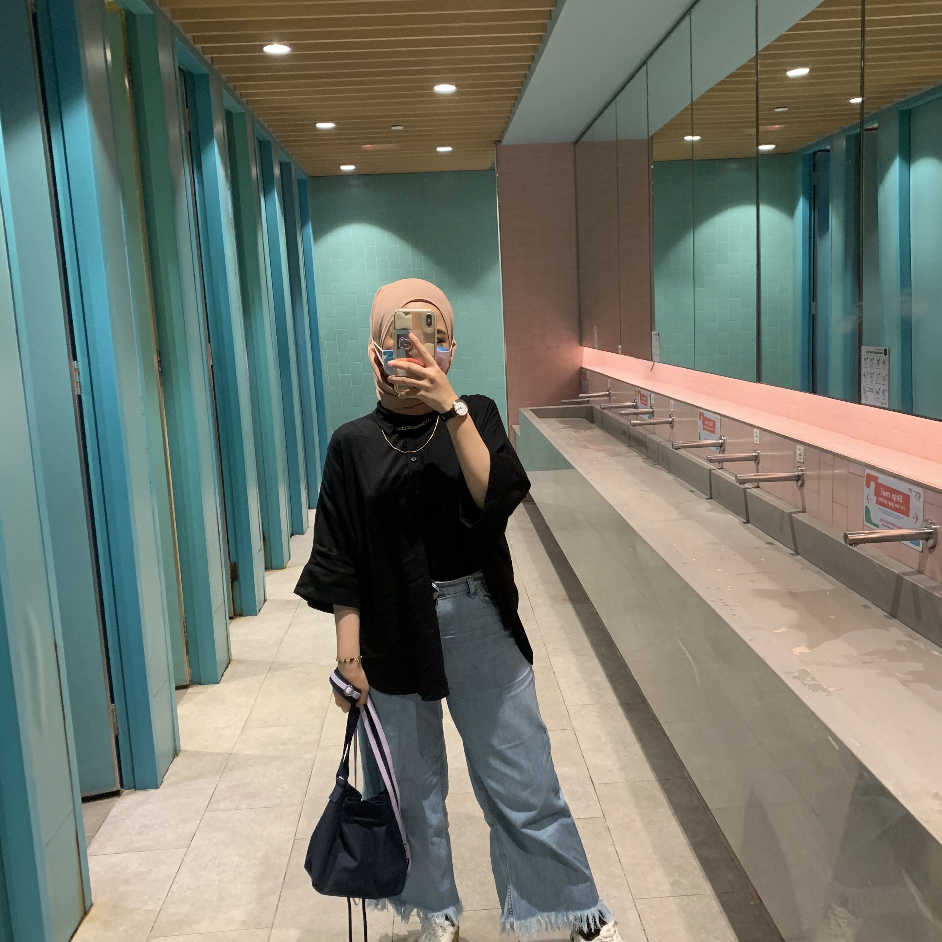 (Category: ) located in . Submitted by hedayxh (Listing ID 1379994616, Image 1). Description: .
