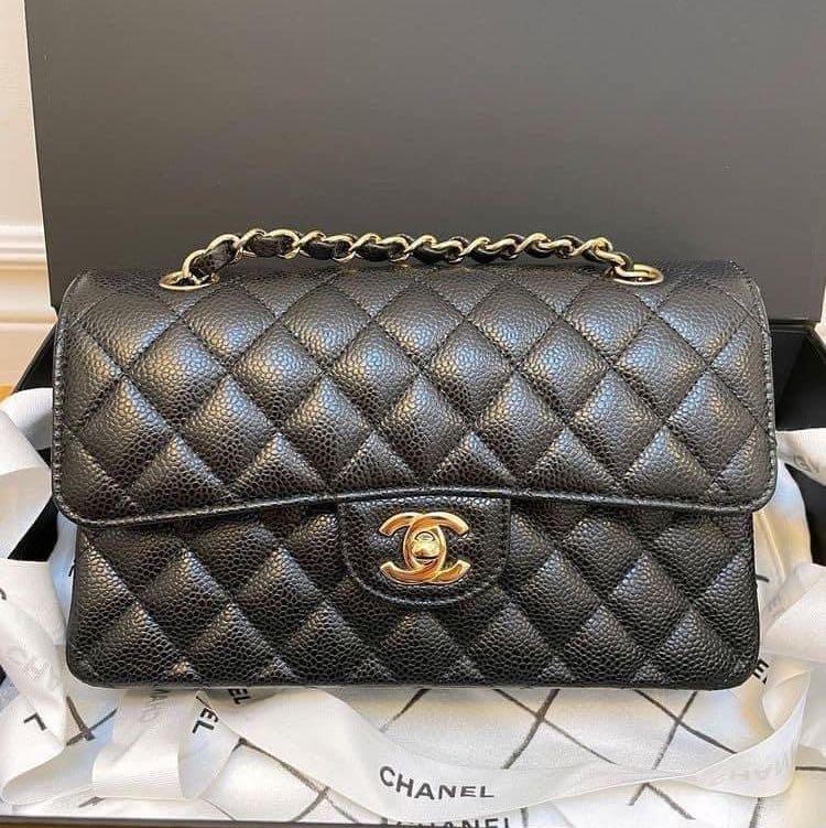 (Category: ) located in . Submitted by UnlimitedBagsPH (Listing ID 1382219642, Image 1). Description: .
