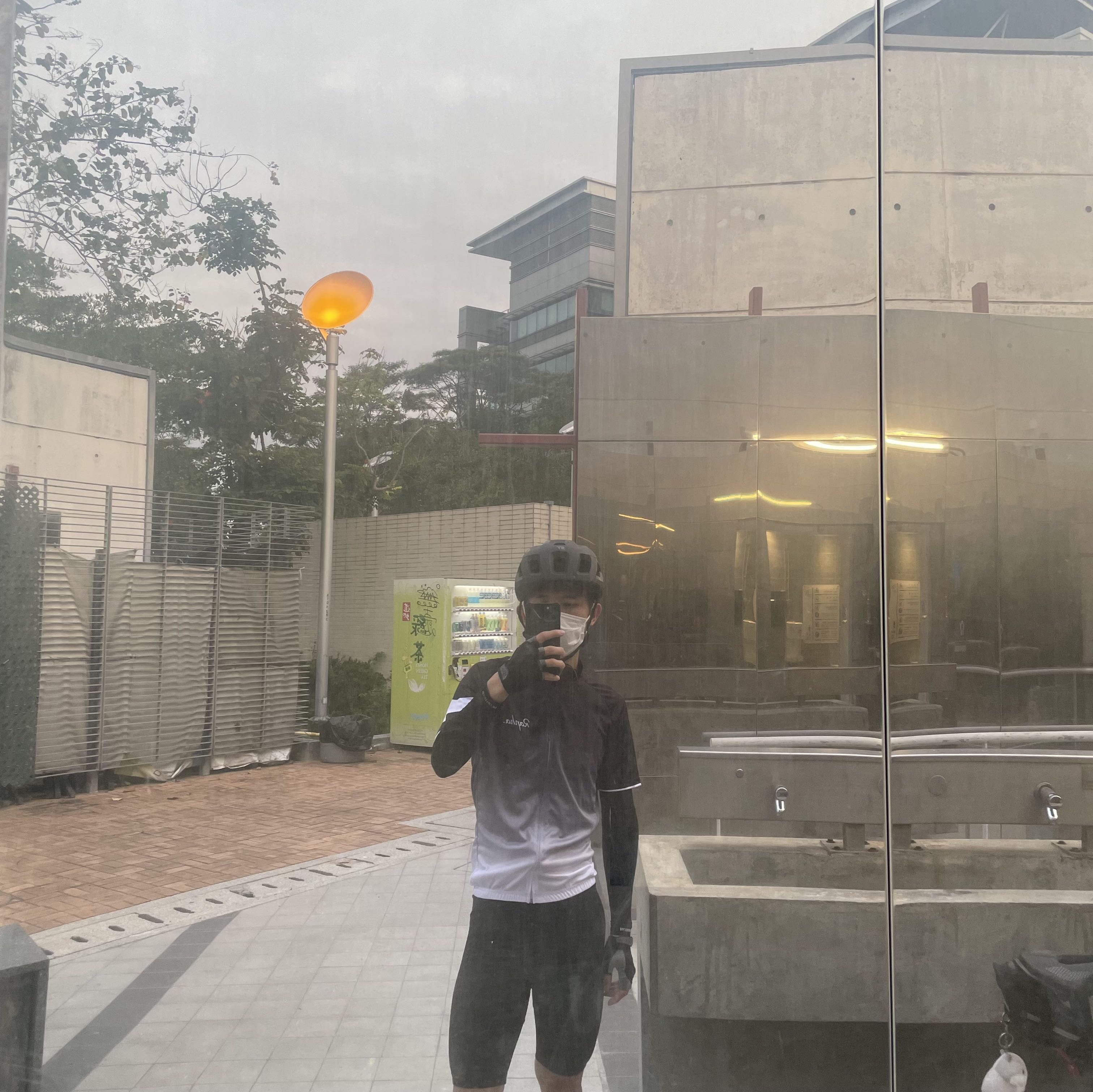 (分類:)位於 。 由 w8pqtvdwmr 提交(商品編號 1400368697,圖片 1)。簡介: 。