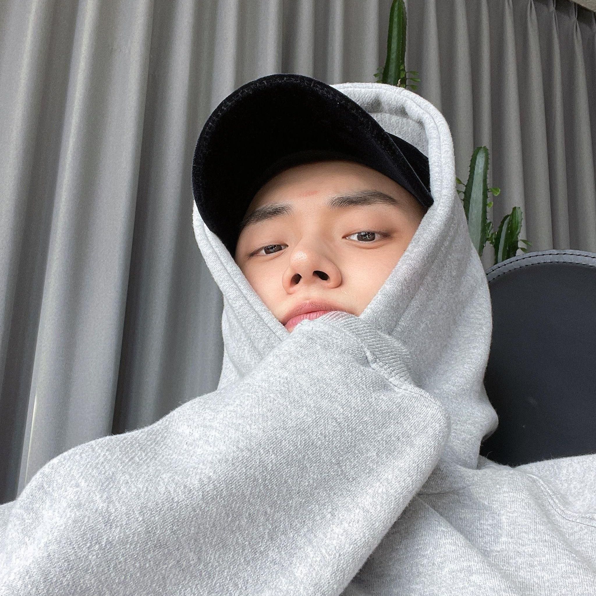 (分類:)位於 。 由 omcyj_lom 提交(商品編號 1443202477,圖片 1)。簡介: 。