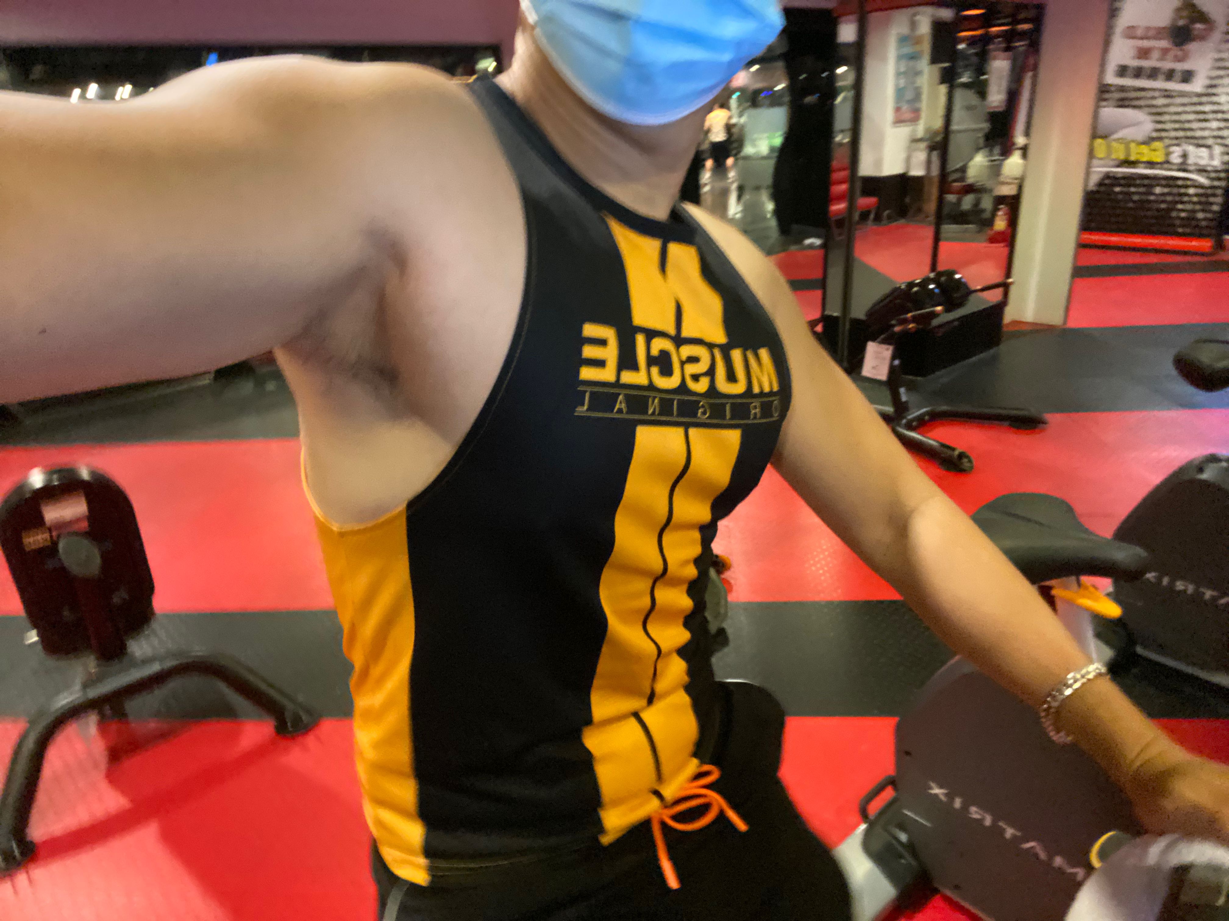 由 gfitman (刊登 ID 1191261919，圖片 1) 提交，位於 的 (類別：)，說明：。