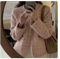 (Category: ) located in . Submitted by shop_susiewardrobe (Listing ID 1383691761, Image 1). Description: .