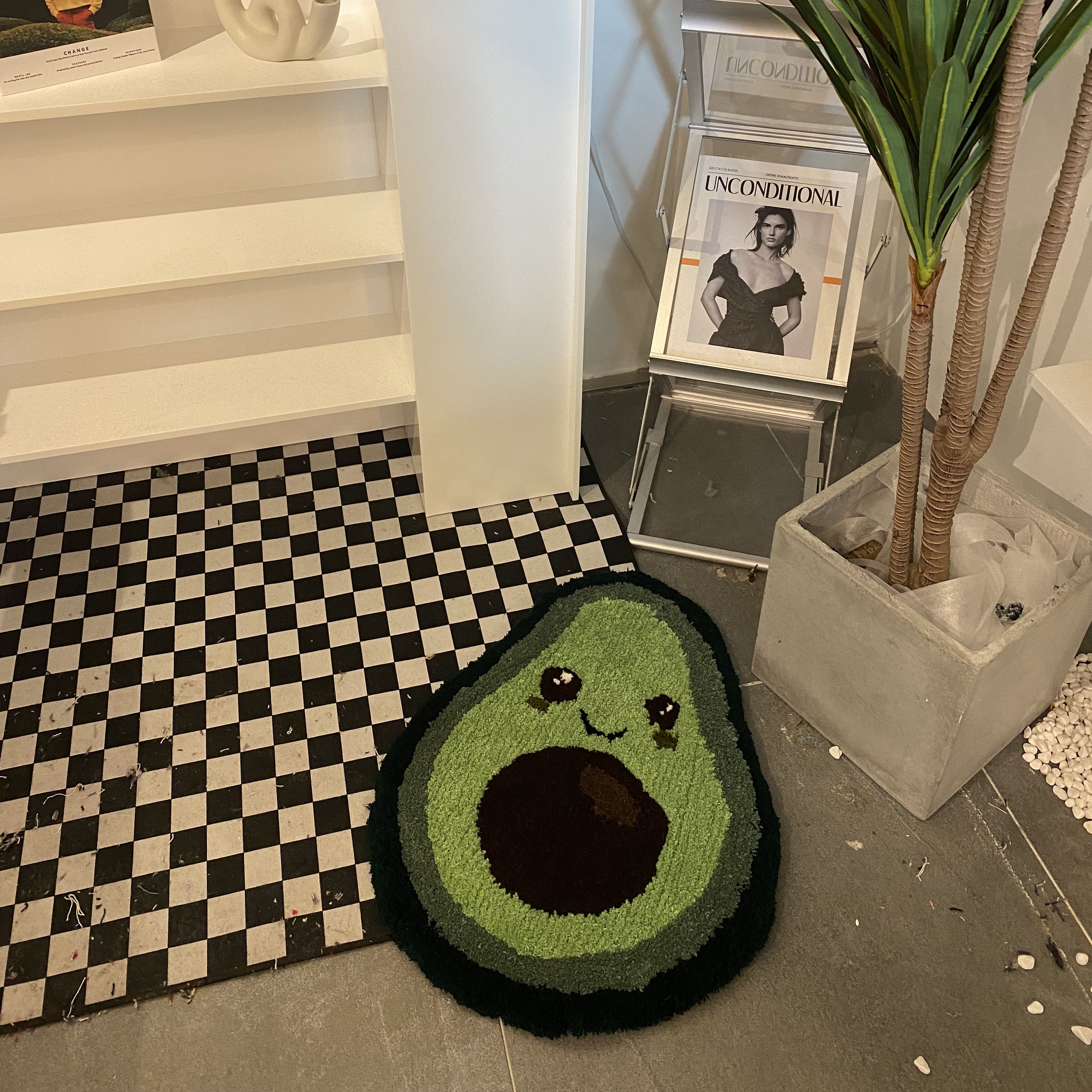 （分類：）位於 。 由 avocado16 提交（商品編號 1373842160，圖片 1）。簡介： 。