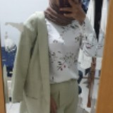 (Kategori: ) berada di . Dikirim oleh prlvdbyima (ID iklan 286150096, Gambar 1). Deskripsi: .