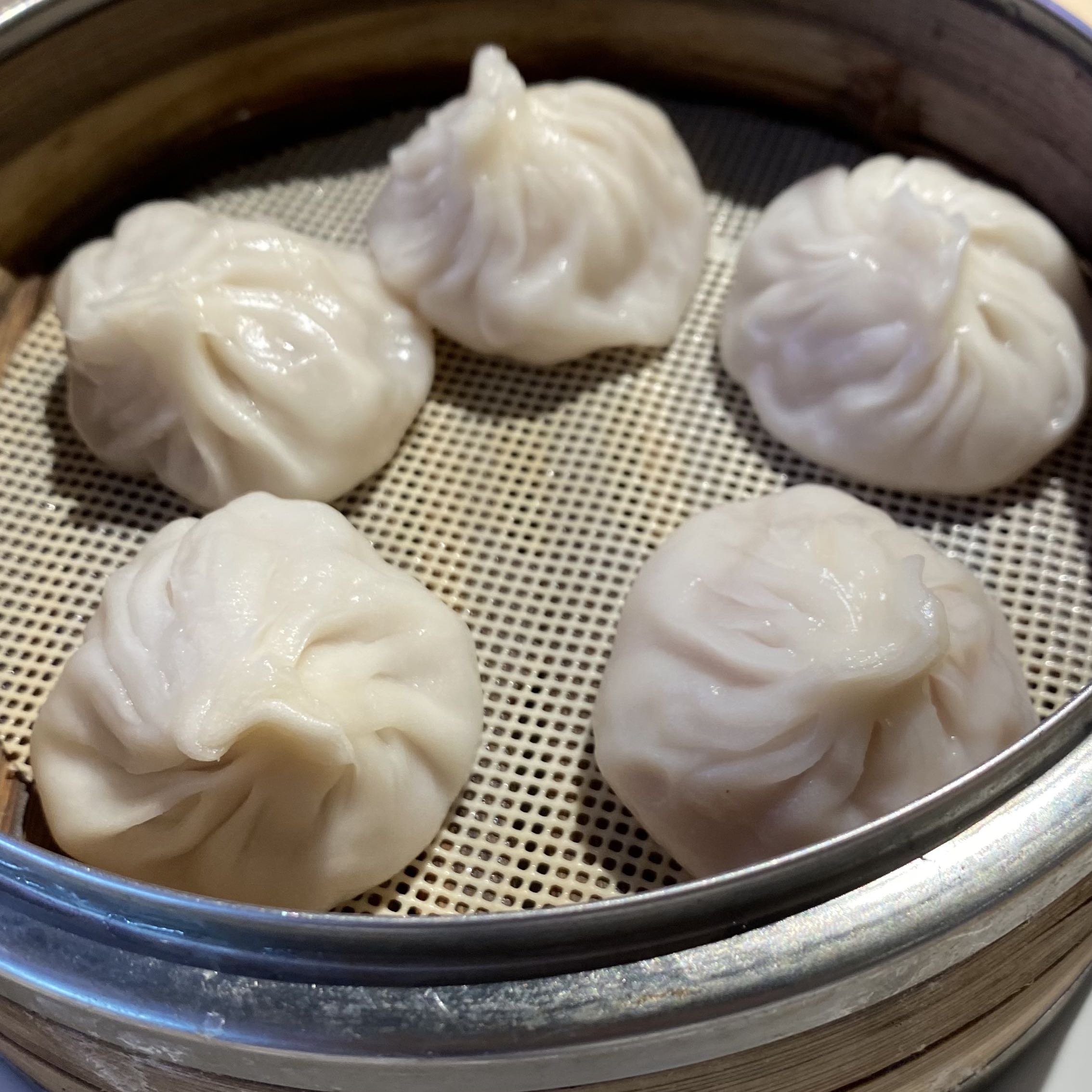 (Category: ) located in . Submitted by xiaolongbaobao (Listing ID 1335718757, Image 1). Description: .