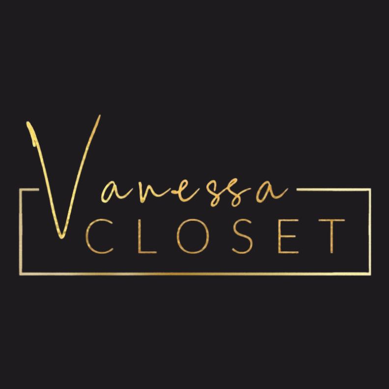 (Category: ) located in . Submitted by Vanessacloset_VLuxe (Listing ID 1340503789, Image 1). Description: .