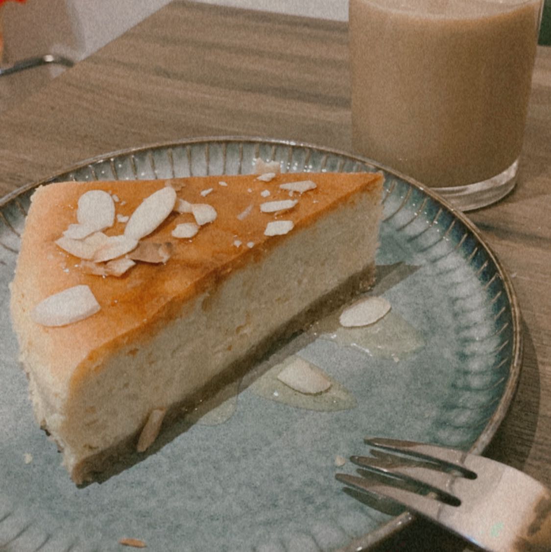 (分類:)位於 。 由 connie._.204 提交(商品編號 1440814626,圖片 1)。簡介: 。