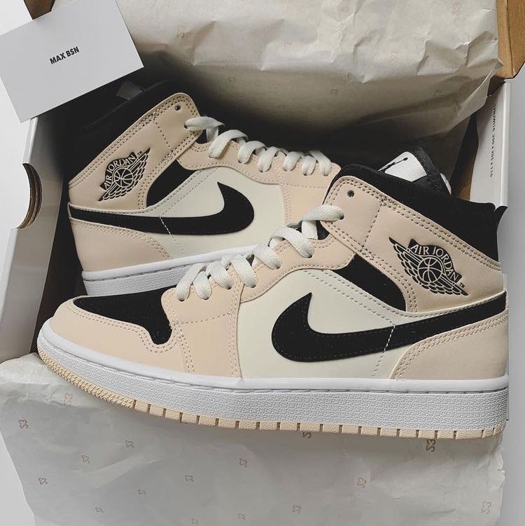 (Category: ) located in . Submitted by cigsafterthrift (Listing ID 1365416686, Image 1). Description: .