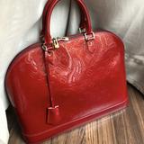 (Kategori: ) berada di . Dikirim oleh PrettyCloset_AUTHENTIC.ONLY (ID iklan 1374393945, Gambar 1). Deskripsi: .