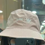 (Kategori: ) berada di . Dikirim oleh decluttervibes (ID iklan 1365799346, Gambar 1). Deskripsi: .