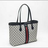 (Kategori: ) berada di . Dikirim oleh brandeed_luxury (ID iklan 1353374695, Gambar 1). Deskripsi: .