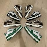 （分類：）位於 。 由 GodOfSneakers 提交（商品編號 1290655060，圖片 1）。簡介： 。