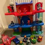 (Category: ) located in . Submitted by ToysPreloved (Listing ID 1428656099, Image 1). Description: .