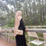 (Kategori: ) berada di . Dikirim oleh mchouseofmoeslimah (ID iklan 1253342800, Gambar 1). Deskripsi: .