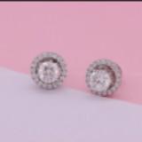 (Category: ) located in . Submitted by luxnjewels (Listing ID 1312033701, Image 1). Description: .