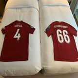 （分類：）位於 。 由 liverpool12345 提交（商品編號 1375938135，圖片 1）。簡介： 。