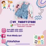 (Kategori: ) berada di . Dikirim oleh mfa_thriftstore (ID iklan 1253526531, Gambar 1). Deskripsi: .
