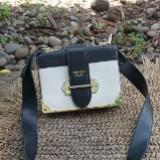 (Kategori: ) berada di . Dikirim oleh Tassecondbranded (ID iklan 1373762885, Gambar 1). Deskripsi: .