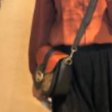 (Kategori: ) berada di . Dikirim oleh putri.supriyanto (ID iklan 1371056960, Gambar 1). Deskripsi: .