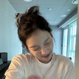 (Category: ) located in . Submitted by taeyeonistt (Listing ID 1380317242, Image 1). Description: .