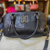 (Kategori: ) berada di . Dikirim oleh demalia.bag (ID iklan 1364801943, Gambar 1). Deskripsi: .