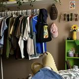 (Category: ) located in . Submitted by timo_clutters18 (Listing ID 1320696394, Image 1). Description: .