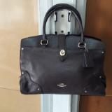 (Kategori: ) berada di . Dikirim oleh iissecondbag (ID iklan 1281776364, Gambar 1). Deskripsi: .