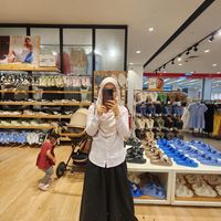 (Category: ) located in . Submitted by araafira16 (Listing ID 1464194695, Image 1). Description: .