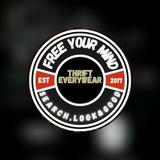 (Kategori: ) berada di . Dikirim oleh thrift_everywear (ID iklan 1352830718, Gambar 1). Deskripsi: .
