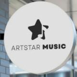 (Kategori: ) berada di . Dikirim oleh artstarmusic (ID iklan 1369320874, Gambar 1). Deskripsi: .