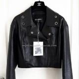 (Category: ) located in . Submitted by mix_garments_thrift (Listing ID 1381197137, Image 1). Description: .