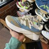 (Category: ) located in . Submitted by ayycloset0 (Listing ID 1358281993, Image 1). Description: .