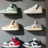 (Kategori: ) berada di . Dikirim oleh garasi_sepatu_store (ID iklan 1299430774, Gambar 1). Deskripsi: .
