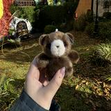 (Category: ) located in . Submitted by nomnomsloths (Listing ID 1373871598, Image 1). Description: .