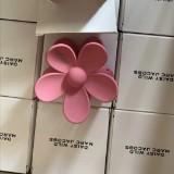 (Category: ) located in . Submitted by yunmoyi (Listing ID 1250698952, Image 1). Description: .