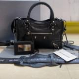 (Kategori: ) berada di . Dikirim oleh paramithad03823 (ID iklan 1236559383, Gambar 1). Deskripsi: .