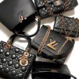 (Kategori: ) berada di . Dikirim oleh bagslover_ (ID iklan 1325162094, Gambar 1). Deskripsi: .
