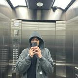 由 adidasoriginal0214 (刊登 ID 1345111742，圖片 1) 提交，位於 的 (類別：)，說明：。