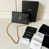 (Kategori: ) berada di . Dikirim oleh luxurypreloved24 (ID iklan 1376798930, Gambar 1). Deskripsi: .