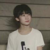由 zzy0416_ (刊登 ID 1384754253，圖片 1) 提交，位於 的 (類別：)，說明：。