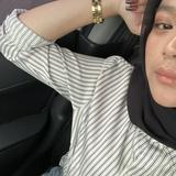 (Kategori: ) berada di . Dikirim oleh thriftbranded_byintan (ID iklan 1378834079, Gambar 1). Deskripsi: .
