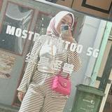 (Kategori: ) berada di . Dikirim oleh soraya.preloved (ID iklan 1382040938, Gambar 1). Deskripsi: .