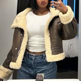 (Category: ) located in . Submitted by curatedclosettt (Listing ID 1328555680, Image 1). Description: .