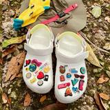 (Category: ) located in . Submitted by soledeals (Listing ID 1363157455, Image 1). Description: .