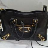 (Kategori: ) berada di . Dikirim oleh Gautentic (ID iklan 1333465276, Gambar 1). Deskripsi: .