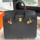 (Kategori: ) berada di . Dikirim oleh illyscloset (ID iklan 1365209690, Gambar 1). Deskripsi: .
