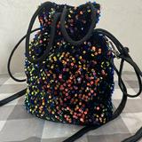 (Kategori: ) berada di . Dikirim oleh fashion_katul (ID iklan 1340373101, Gambar 1). Deskripsi: .