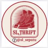 (Kategori: ) berada di . Dikirim oleh sl_sepatu (ID iklan 1382520916, Gambar 1). Deskripsi: .