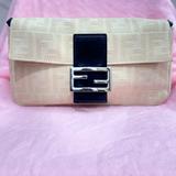 (Kategori: ) berada di . Dikirim oleh prelovedbagshanum (ID iklan 1340283725, Gambar 1). Deskripsi: .