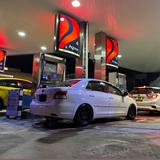 (Category: ) located in . Submitted by cyrooos (Listing ID 1386038488, Image 1). Description: .